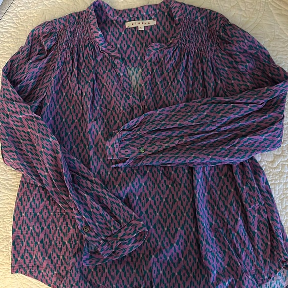 XiRENA boho blouse size L, EUC - Picture 3 of 3